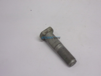 Шпилька ступичная 9-12тонн TRAX без гайки М22*1,5 L1=90 L2=47